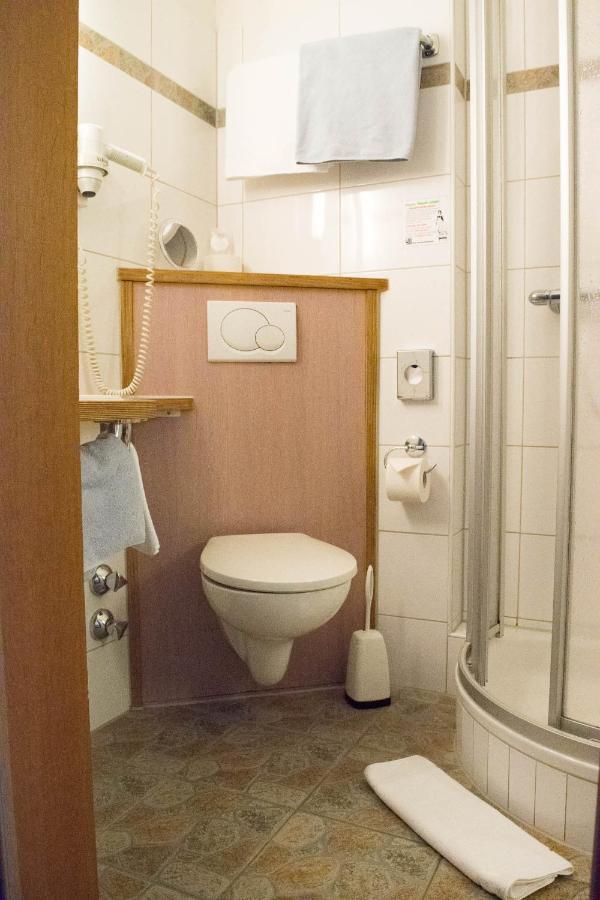 Hotel Postkutsche Дортмунд Екстер'єр фото